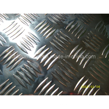 China Manufacturer Aluminum Checker Sheet with 5 Bar Pattern